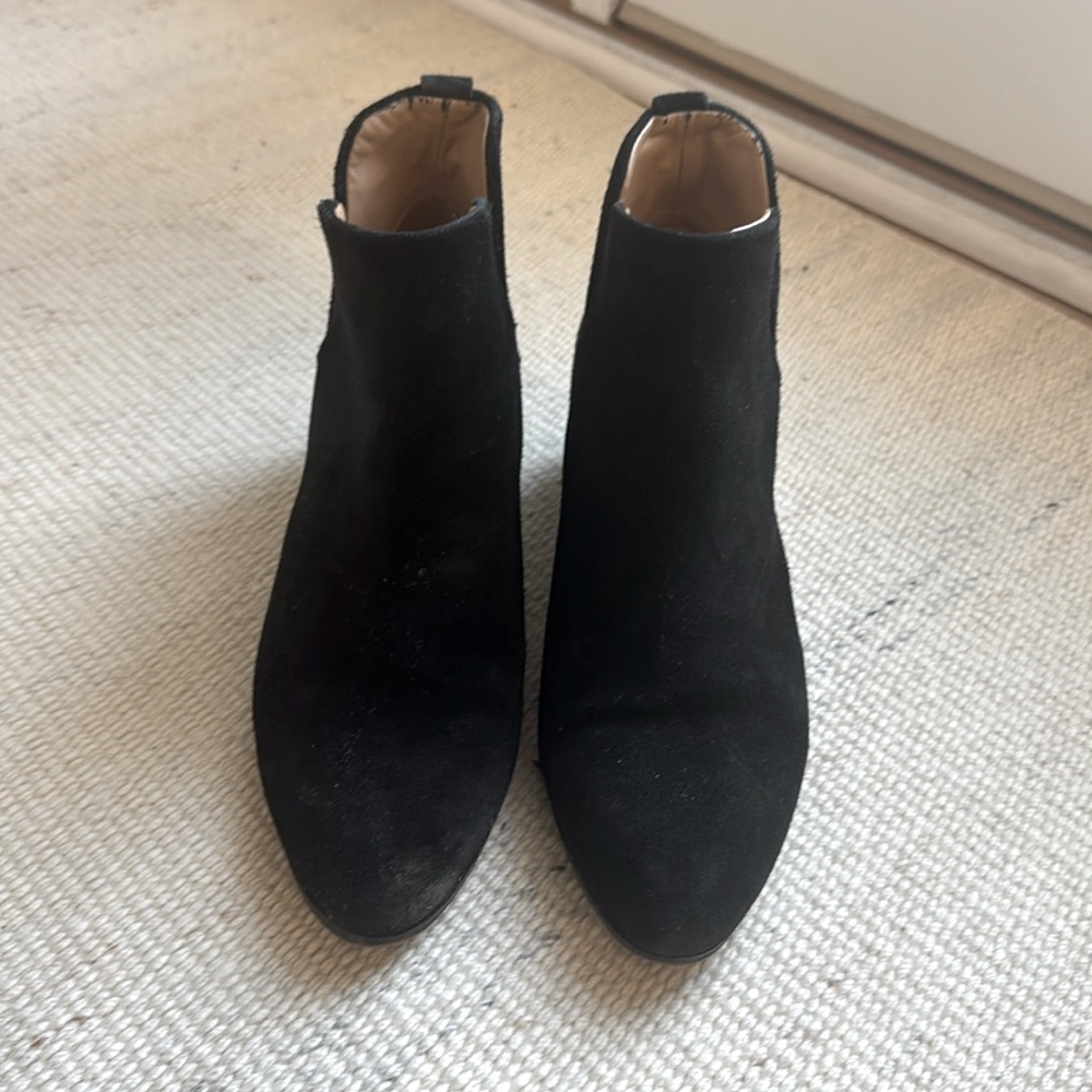 Franco Sarto Black Suede Reeve Ankle Boots - Sz: 8